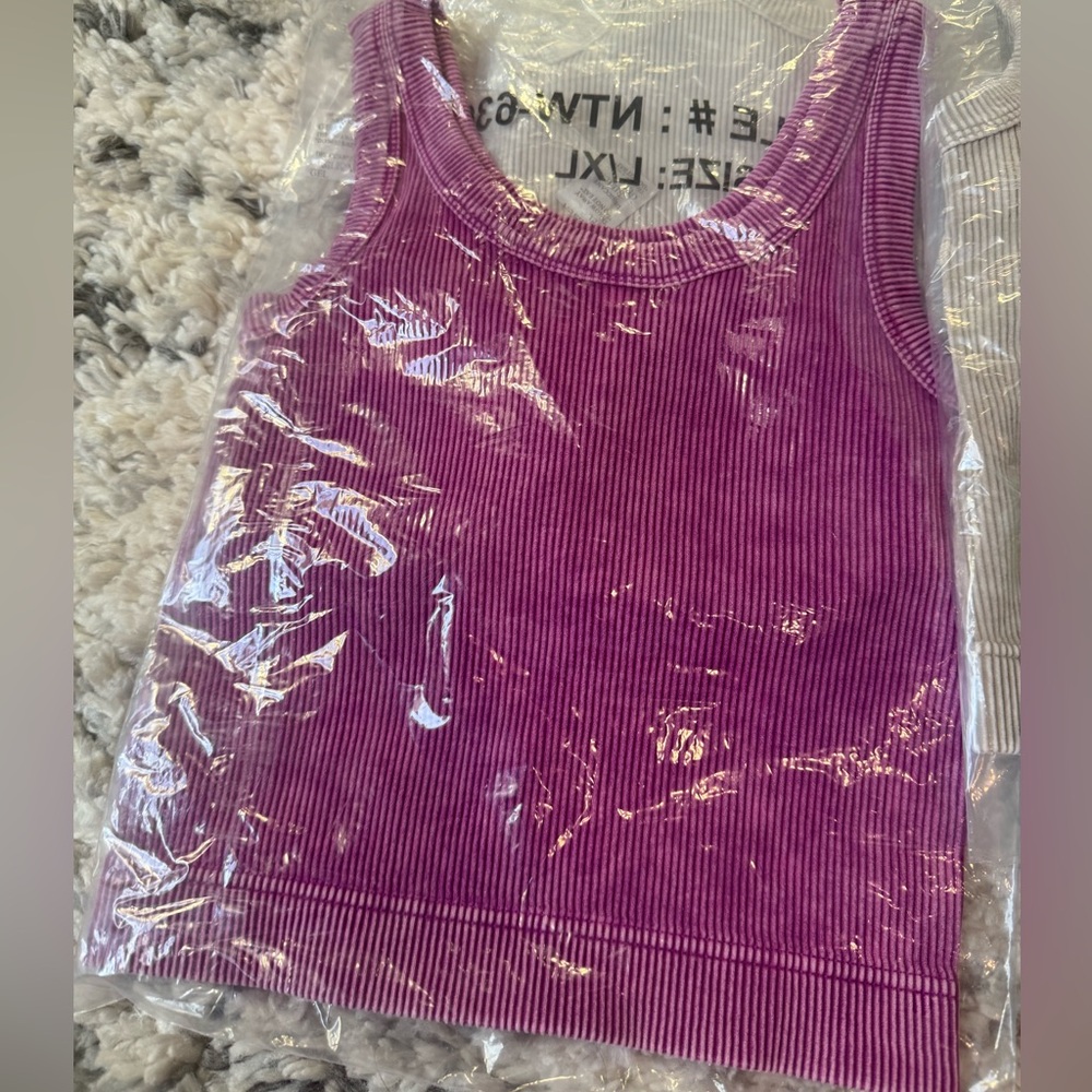 LOT of 6 Zenana Square Neck Crop Tank w/ Removable Bra Pads L/XL - Picture 2 of 7